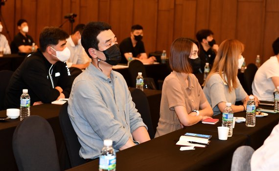 23일 해외 우수배구 지도자 초청 기술 세미나에 참석한 고희진 KGC인삼공사 감독 (한국배구연맹 제공) © 뉴스1