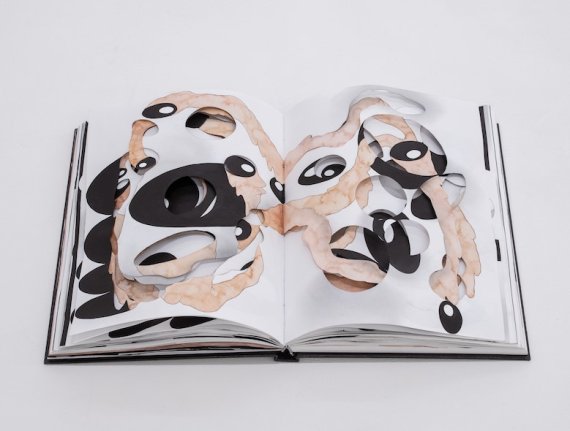 [서울=뉴시스]Sang-ah Choi, Untitled: My Present, 2022 Single channel video 27’ 53” No. 82109. Sang-ah ChoiUntitled: My Present, 2022 Single channel video 27’ 53” No. 82109