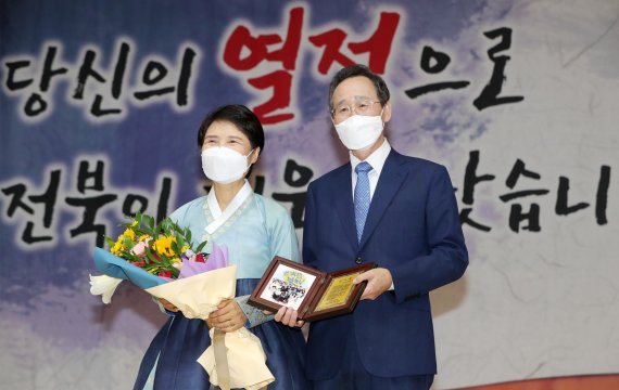 민주당 경선 부정 개입…송하진 전 전북도지사 측근들 항소심도 '유죄'