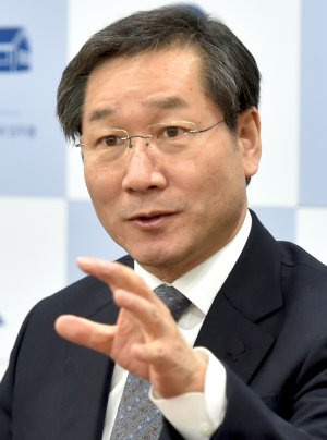 유정복 민선8기 인천시장이 1일 공식 임기를 시작했다.