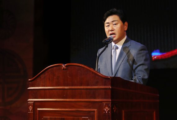 '함께 혁신, 함께 성공, 새로운 전북'…김관영 전북도지사 취임