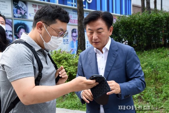 김동근 의정부시장 6일 새벽 G6000번 광역버스 탑승 현장행정 전개. 사진제공=의정부시