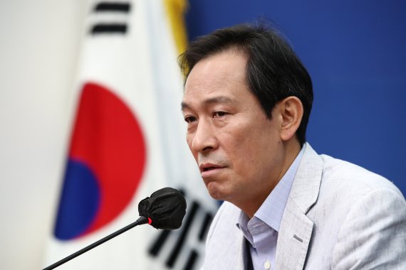 우상호 더불어민주당 비상대책위원장이 24일 국회 당대표실에서 열린 기자간담회에서 발언하고 있다. (공동취재) 2022.7.24/뉴스1 © News1 허경 기자