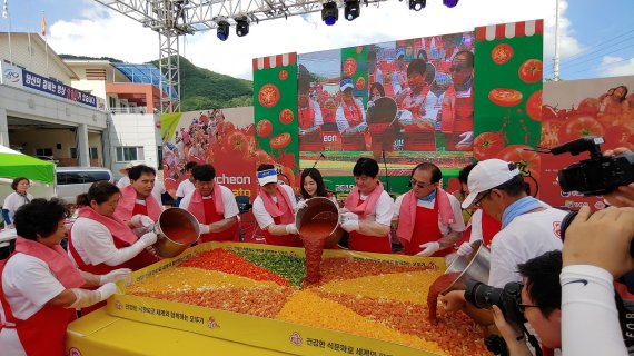 오뚜기, 3년 만에 돌아온 ‘2022 화천 토마토축제' 후원