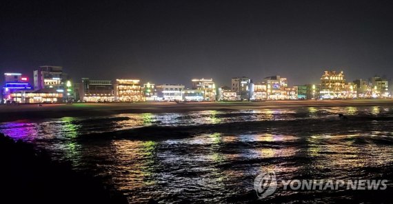 해안을 달리는 관광 버스노선 신설…강릉 시티 버스 운영