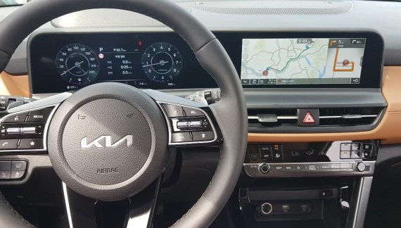 [서울=뉴시스]박정규 기자=기아 '더 뉴 셀토스' 파노라마 디스플레이. 2022.7.28 photo@newsis.com