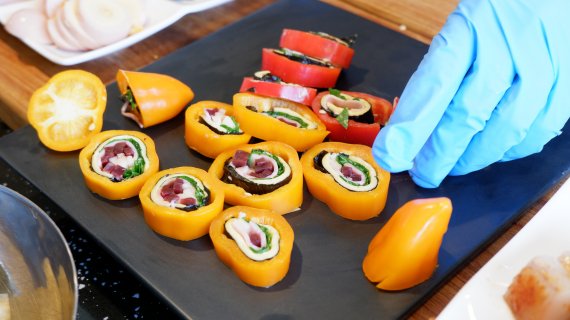 가야산 별빛농장에서 만드는 키토파샐(키토식 파프리카 샐러드)ⓒ 뉴스1