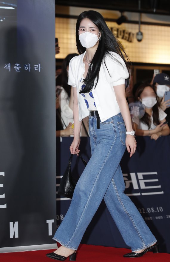 배우 임지연이 2일 오후 서울 강남구 메가박스 코엑스점에서 열린 영화 '헌트(HUNT)' VIP 시사회에 참석하고 있다. ⓒ News1 권현진 기자
