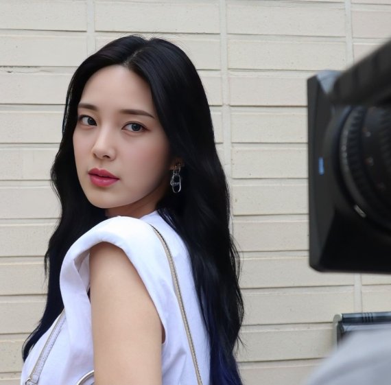 “게임&middot;애니 즐기는 21세 공대생” 그녀는 가상인간이었다[1일IT템]