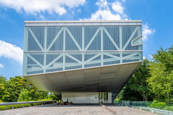 서울대학교 미술관의 외관, 우주선이 하늘에 떠 있는 듯하다(서울관광재단 제공)ⓒ 뉴스1