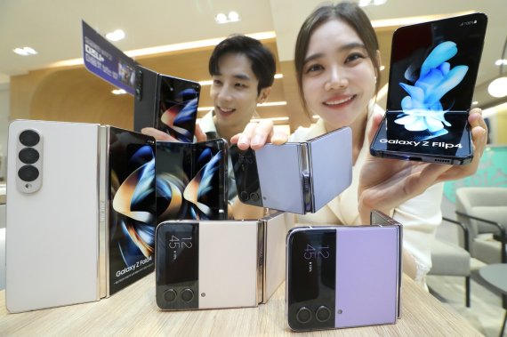 KT 갤럭시 폴드4·플립4 사전예약 [KT 제공. 재판매 및 DB 금지]