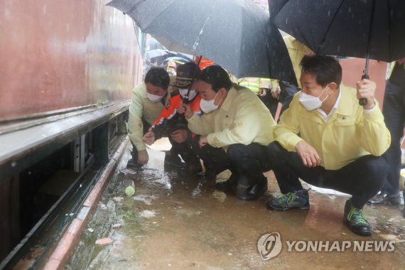 '반지하 주택 퇴출' 서울시, 임대 주택 지원·이주 방안 추진