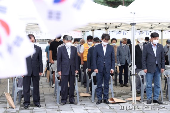 고양시 15일 ‘고양독립운동기념탑’에서 제77주년 광복절 경축식 개최. 사진제공=고양시