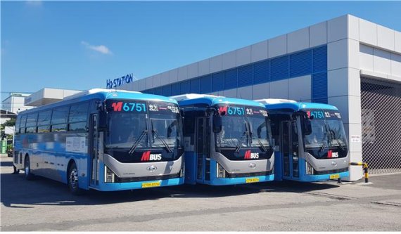 오는 22일부터 송도국제도시와 서울 공덕역을 운행하는 광역급행형 M버스 M6751 버스가 운행을 준비하고 있다.