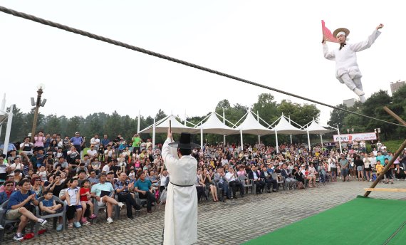 청주시민화합 백중놀이 행사 모습.(사진은 기사 내용과 무관함) / 뉴스1 ⓒ News1