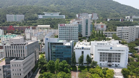 경남정보대학교 '취업보장 주문식 교육' 전문기술인 양성 산실로