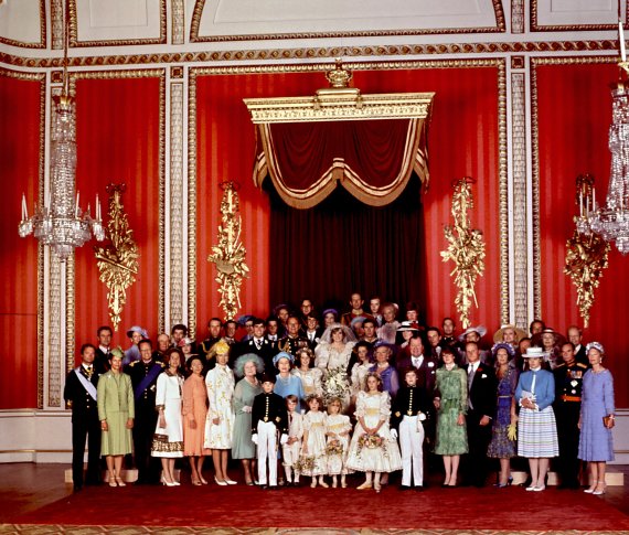 1981년 7월 29일 찰스 왕세자와 다이애나의 결혼식에 참석한 유럽 왕실 가족. /AFP 연합뉴스