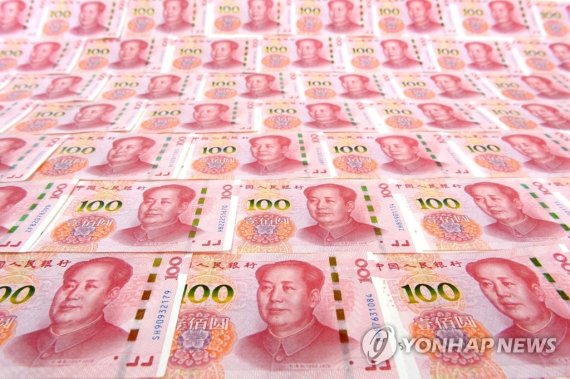 중국의 100 위안(元)권 지폐. 사진=연합뉴스