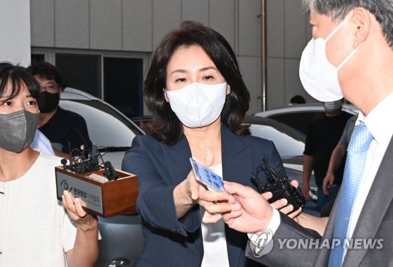 野, 김혜경 검찰 송치에 "김여사엔 무혐의 주더니.. '답정너 수사'하냐"