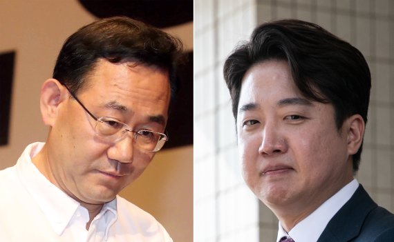 법원이 26일 이준석 전 국민의힘 대표가 당 비상대책위원회 체제 전환 효력을 정지해달라며 제기한 가처분을 받아들여 주호영 비대위원장의 직무집행 정지를 결정했다. 사진=뉴시스