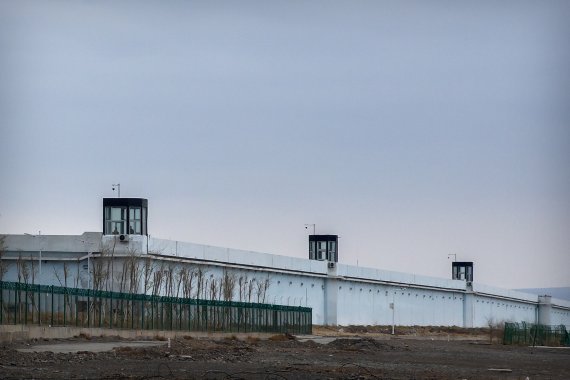 유엔 "中, 신장에서 반인륜적 범죄" 보고서 발간, 中 "날조" 반발