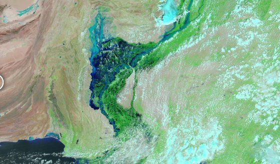 파키스탄 '최악의 홍수'..3분의1이 물속에 잠길 것