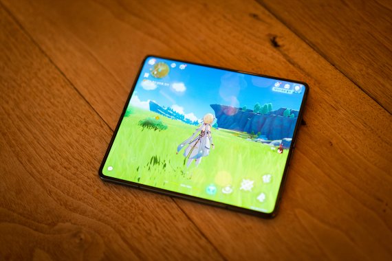 스마트폰 '전투력 측정기' 원신은 풀옵션에서도 큰 발열 없이 매끄럽게 돌아갔다.