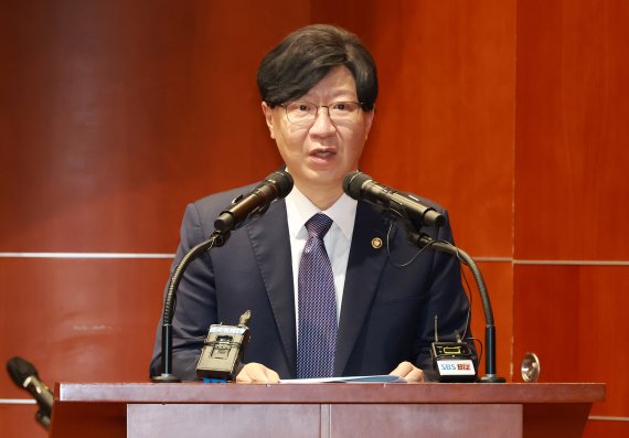 김소영 금융위원회 부위원장이 6일 오후 서울 여의도 금융투자협회에서 열린 증권형 토큰 규율체계 정립방향 세미나에서 인사말을 하고 있다. (금융위원회 제공) 2022.9.6/뉴스1
