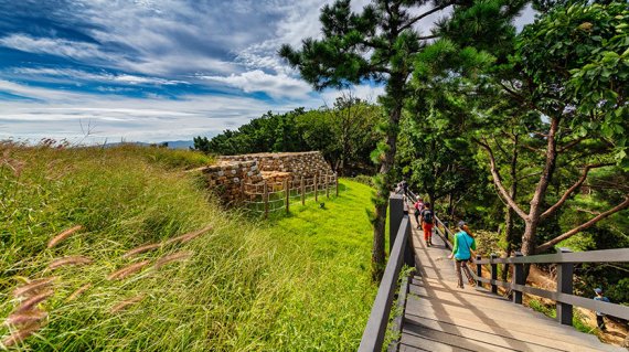 구리 아차산보루(경기관광공사 제공)/
