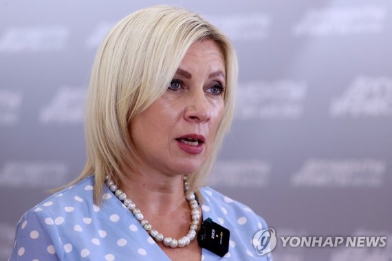 마리야 자하로바 러시아 외무부 대변인 VLADIVOSTOK, RUSSIA - SEPTEMBER 6, 2022: Russian Foreign Ministry Spokesperson Maria Zakharova visits the 2022 Eastern Economic Forum at Far Eastern Federal University on Russky Island. Dmitry Feoktistov/TASS Host Photo Agency