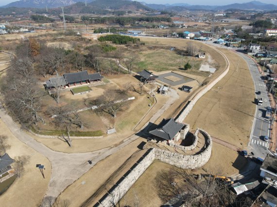 전북 고창 무장읍성 전경. 고창군 제공