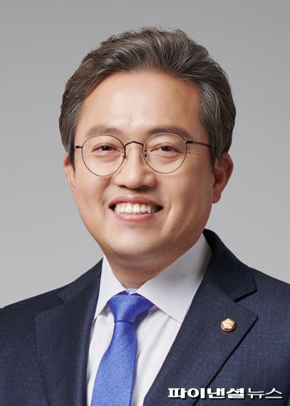 [2022 국감] 송기헌 "특허심사 환경 열악...개선 시급"