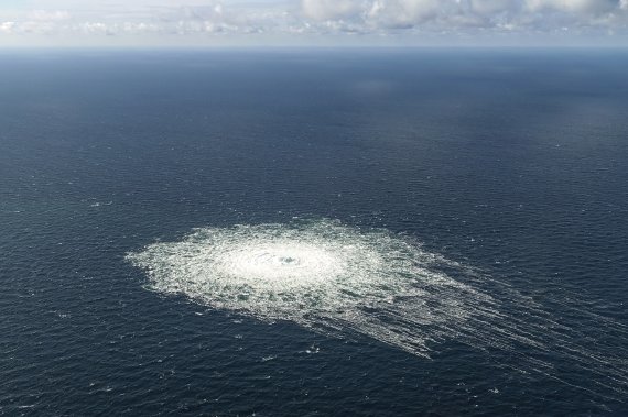 덴마크 보른홀름섬 해안에서 관찰된 가스 누출 사진. AP 뉴시스