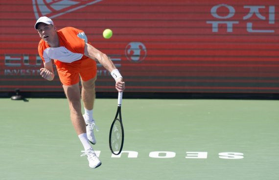 샤포발로프의 30일 3회전 경기 모습. [유진투자증권 코리아오픈 대회 조직위원회 제공. 재판매 및 DB 금지]