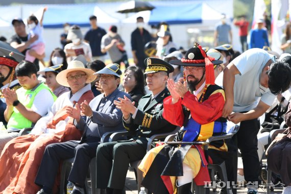 ‘2022 양주회암사지왕실축제’ 태조 이성계 어가행렬 재현. 사진제공=양주시