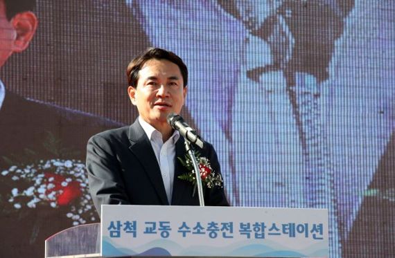 2일 강원도(도지사 김진태. 사진)는 지난 30일 삼척 수소생산기지가 준공, 동해안 수소경제 벨트 완성을 위한 전진기지 역할에 나서게 됐다고 밝혔다. 사진=강원도 제공