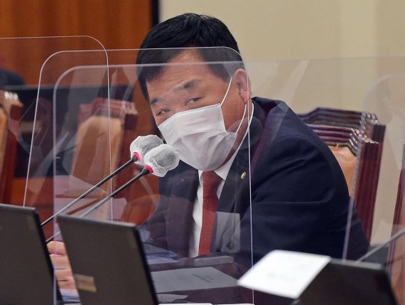 [서울=뉴시스]김진아 기자 = 박성민 국민의힘 의원. (공동취재사진) 2021.05.04. photo@newsis.com