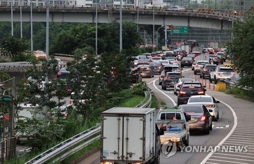 차량 정체 [연합뉴스 자료사진]