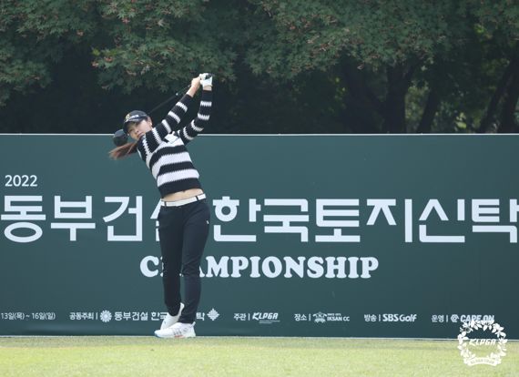 이가영 2022동부건설 한국토지신탁 챔피언십 FR 1번홀 티샷 /사진=KLPGA