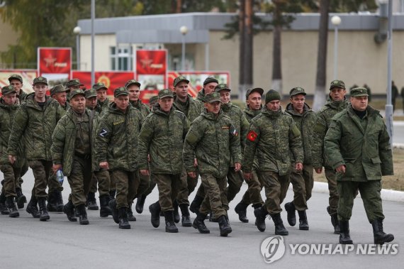 YEKATERINBURG, RUSSIA - OCTOBER 5, 2022: 징집된 러시아 군인. Donat Sorokin/TASS