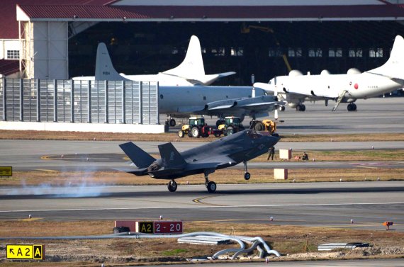 미국 해병대의 F-35B '라이트닝2' 스텔스 전투기가 훈련을 실시하고 있다. 사진=미 태평양함대 사령부 페이스북 캡처