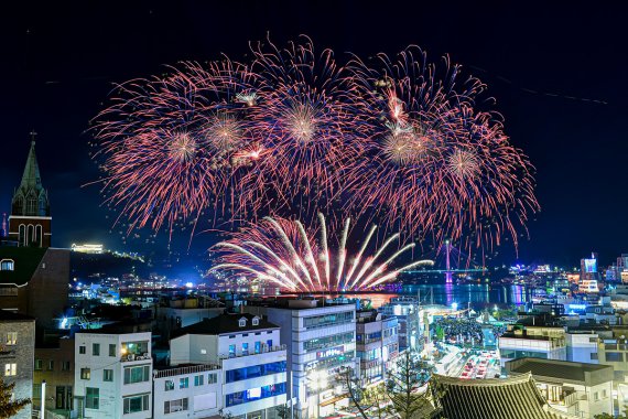 부산불꽃축제. 사진=뉴시스