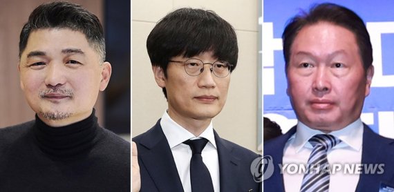 '카카오 먹통'에 김범수·이해진·최태원 국감증인 채택 (서울=연합뉴스) 지난 주말 발생한 '카카오 먹통' 사태의 책임을 묻기 위해 국회 과학기술정보방송통신위원회는 17일 전체회의를 열고 김범수 카카오 이사회 의장을 오는 24일 과학기술정보통신부 종합국감장에 증인으로 부르기로 했다. 과방위는 또 이해진 네이버 GIO(글로벌투자책임자)와 최태원 SK 회장도 증인으로 채택했다. 사진 왼쪽부터 김범수 카카오 이사회 의장, 이해진 네이버 GIO, 최태원 SK 회장. 2022.10.17 [카카오제공·연합뉴스 자료사진. 재판매 및 DB금지] u