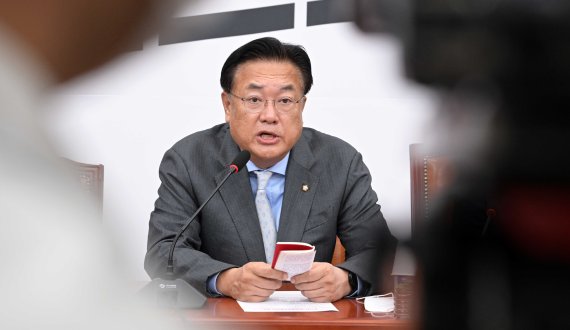 정진석 "부패 카르텔 수사하는 게 檢 독재? 그런 독재는 많을수록 좋다"