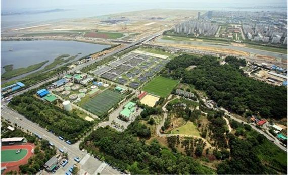 이르면 내년 하반기 사업이 재개되는 인천 승기하수처리장 전경.