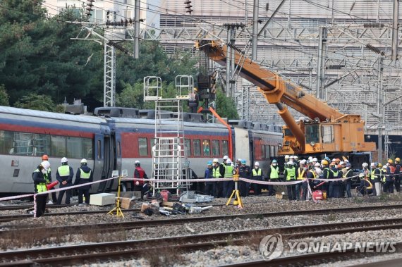 '줄잇는 탈선·사망재해'…코레일 안전관리 부실 '도마'