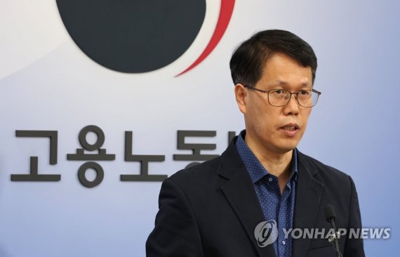 10월 고용보험 증가폭 '8개월째 하락'…청년 가입자 회복 어려울 듯