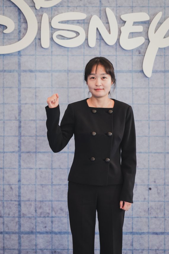 디즈니+ 3인칭 복수 제공