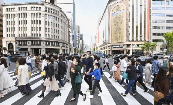 관광객 급증에...일본, 입국심사·세관검사 내년부터 통합