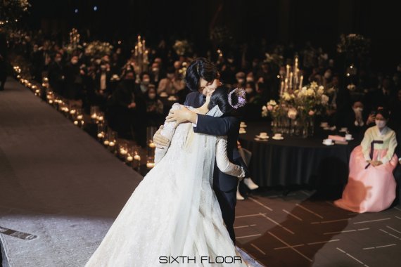 배우 최성국 / 식스플로어 제공